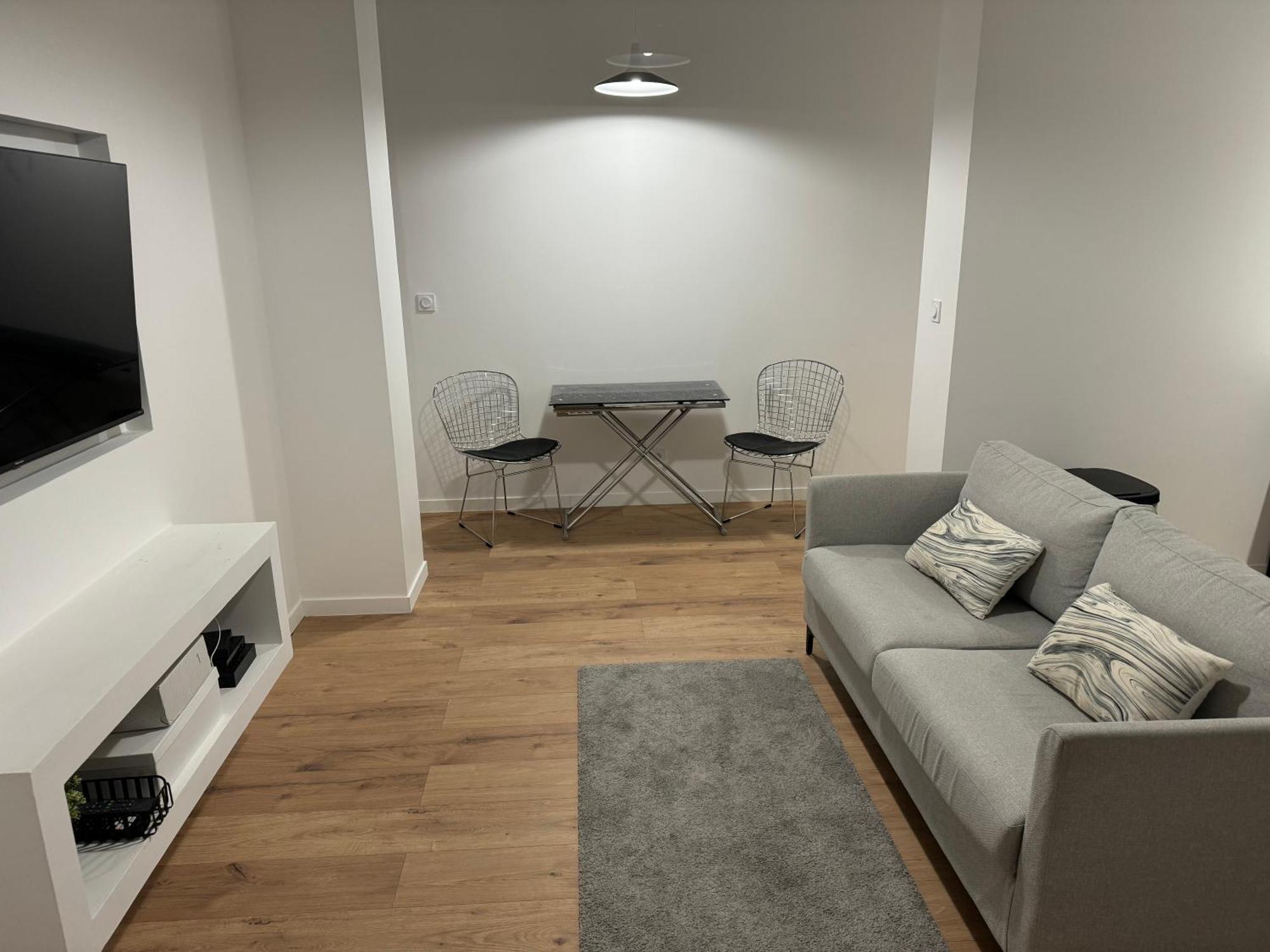 Appartement IX - Haut Standing Proche Luxembourg Et Cattenom Nilvange Luaran gambar